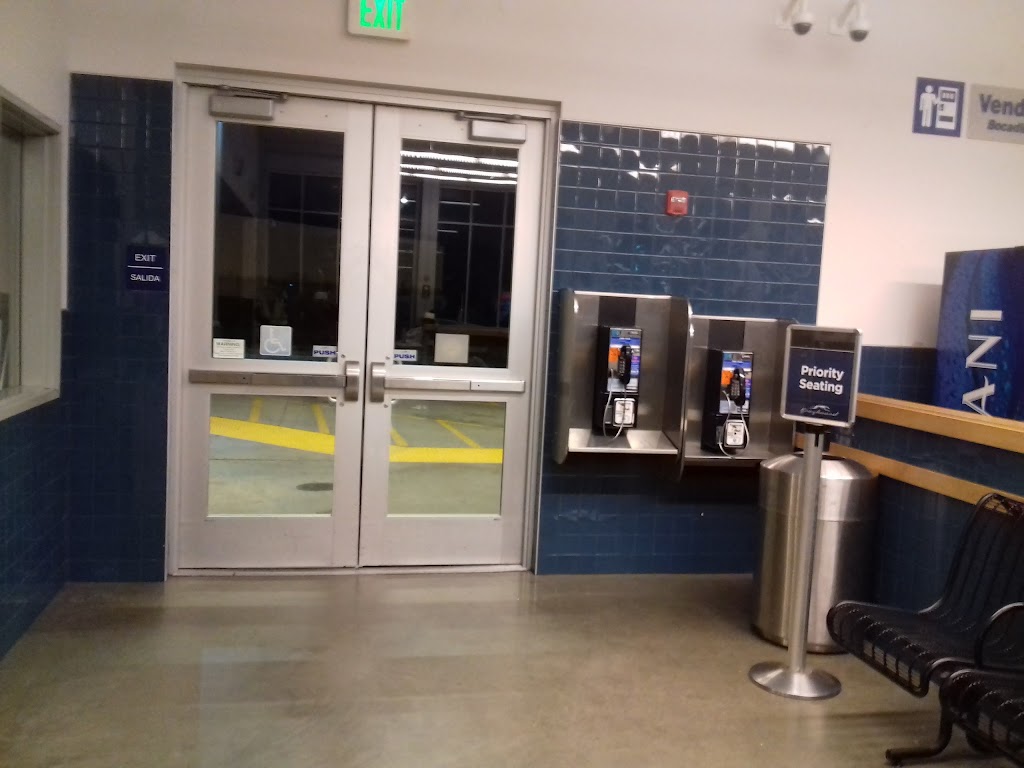Sacramento Greyhound bus station | Sacramento, CA 95811, USA | Phone: (916) 444-6858