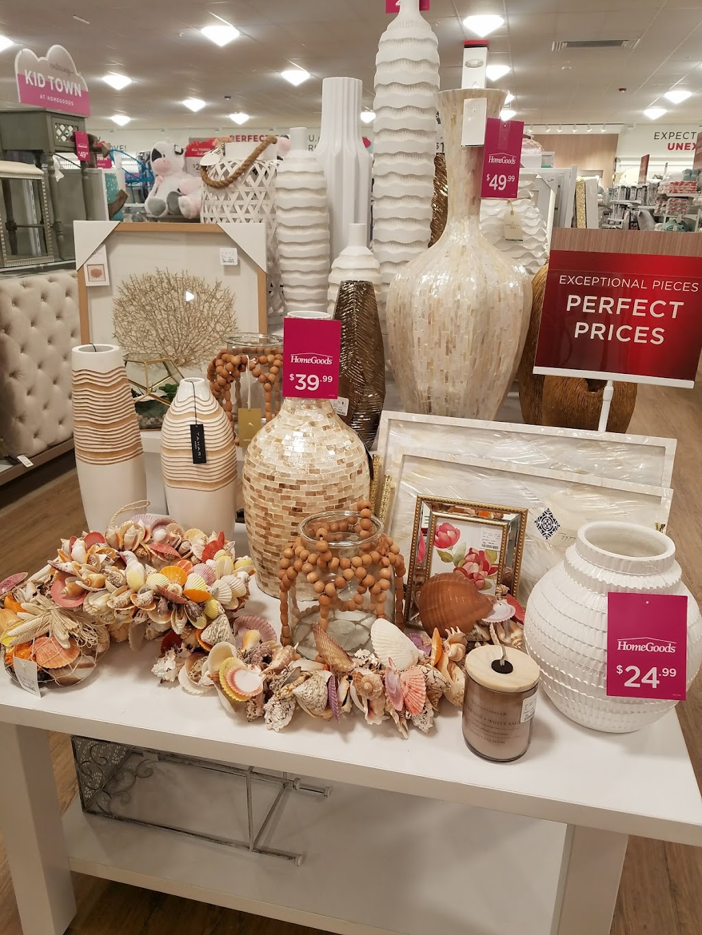 HomeGoods | 102 Van Rensselaer Square, Rensselaer, NY 12144 | Phone: (518) 283-4383