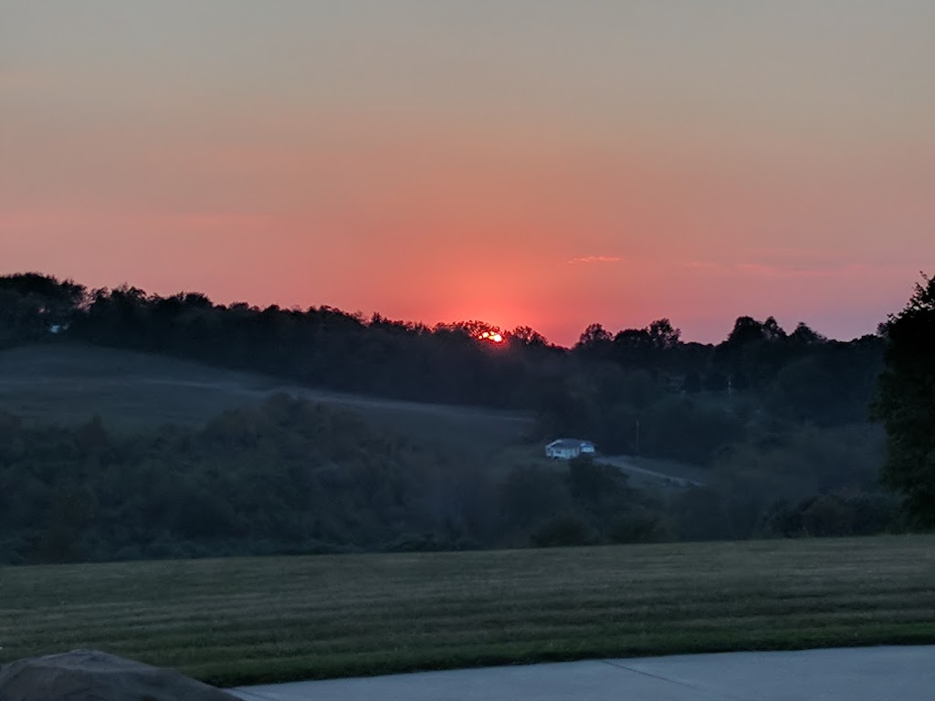 Pleasant Valley Inn at Floyds Farm | 125 Bauder Mill Rd, Harmony, PA 16037, USA | Phone: (724) 355-8363