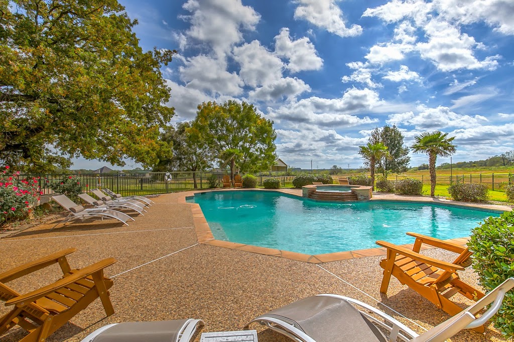 Riverwalk Ranch | 6960 Dick Price Rd, Mansfield, TX 76063, USA | Phone: (877) 863-3869