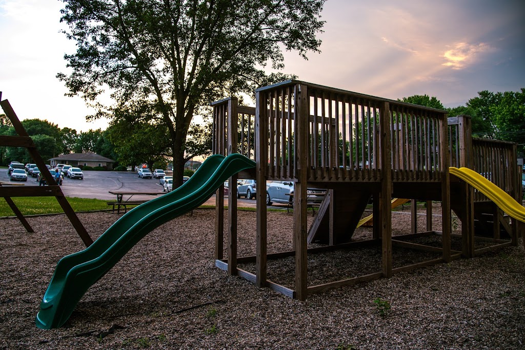 Lincoln Hills Christian Church | 1130 Dale Ave, Corydon, IN 47112, USA | Phone: (812) 738-8253