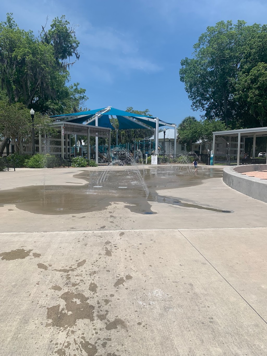 Sims Park Splash Pad | 6433 Circle Blvd, New Port Richey, FL 34652, USA | Phone: (727) 841-4560