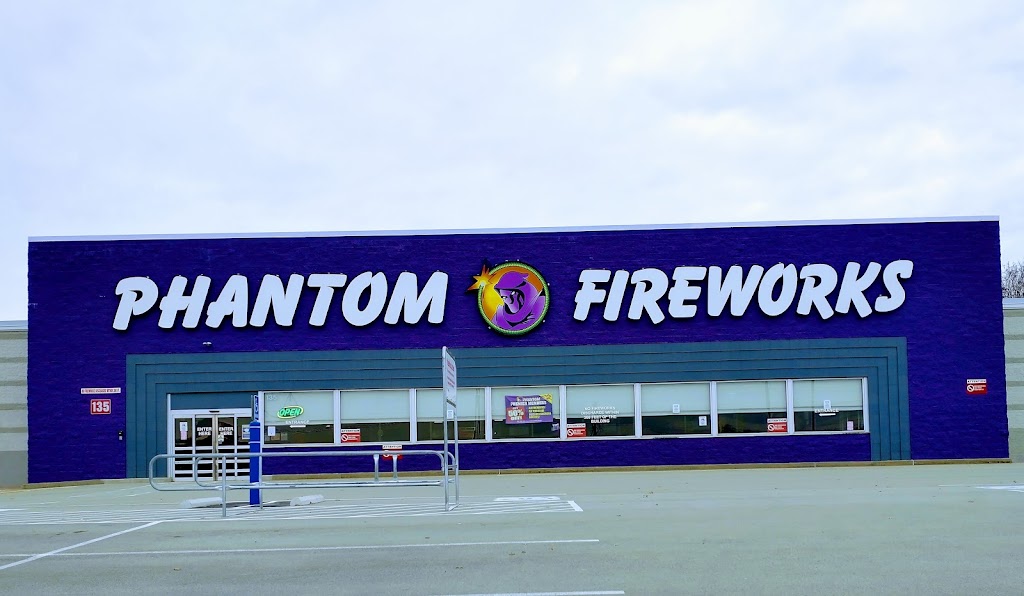 Phantom Fireworks of Greensburg | 135 Donohoe Rd, Greensburg, PA 15601, USA | Phone: (724) 383-8254