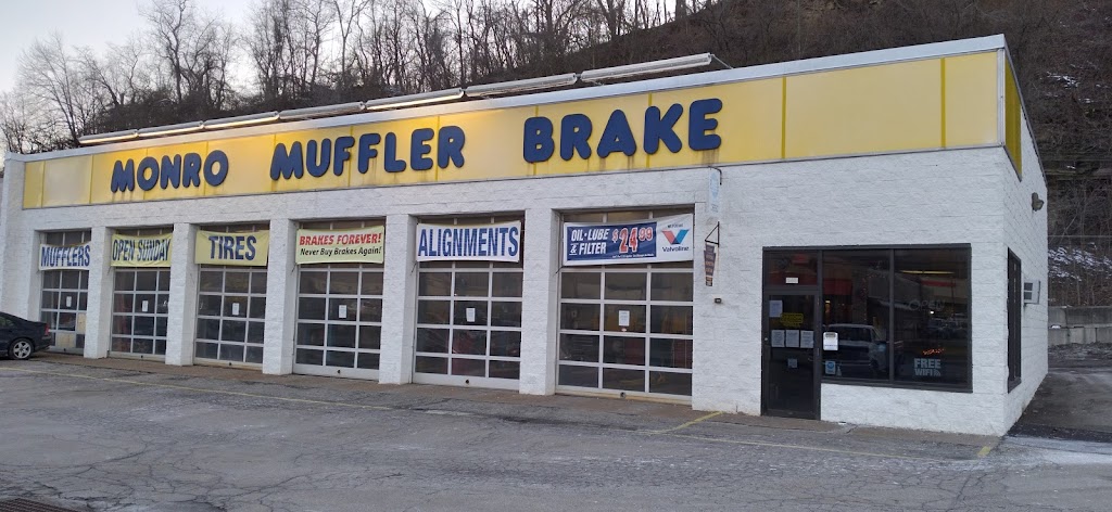 Monro Auto Service and Tire Centers | 580 Clairton Boulevard, PA-51, Pleasant Hills, PA 15236, USA | Phone: (412) 219-2690