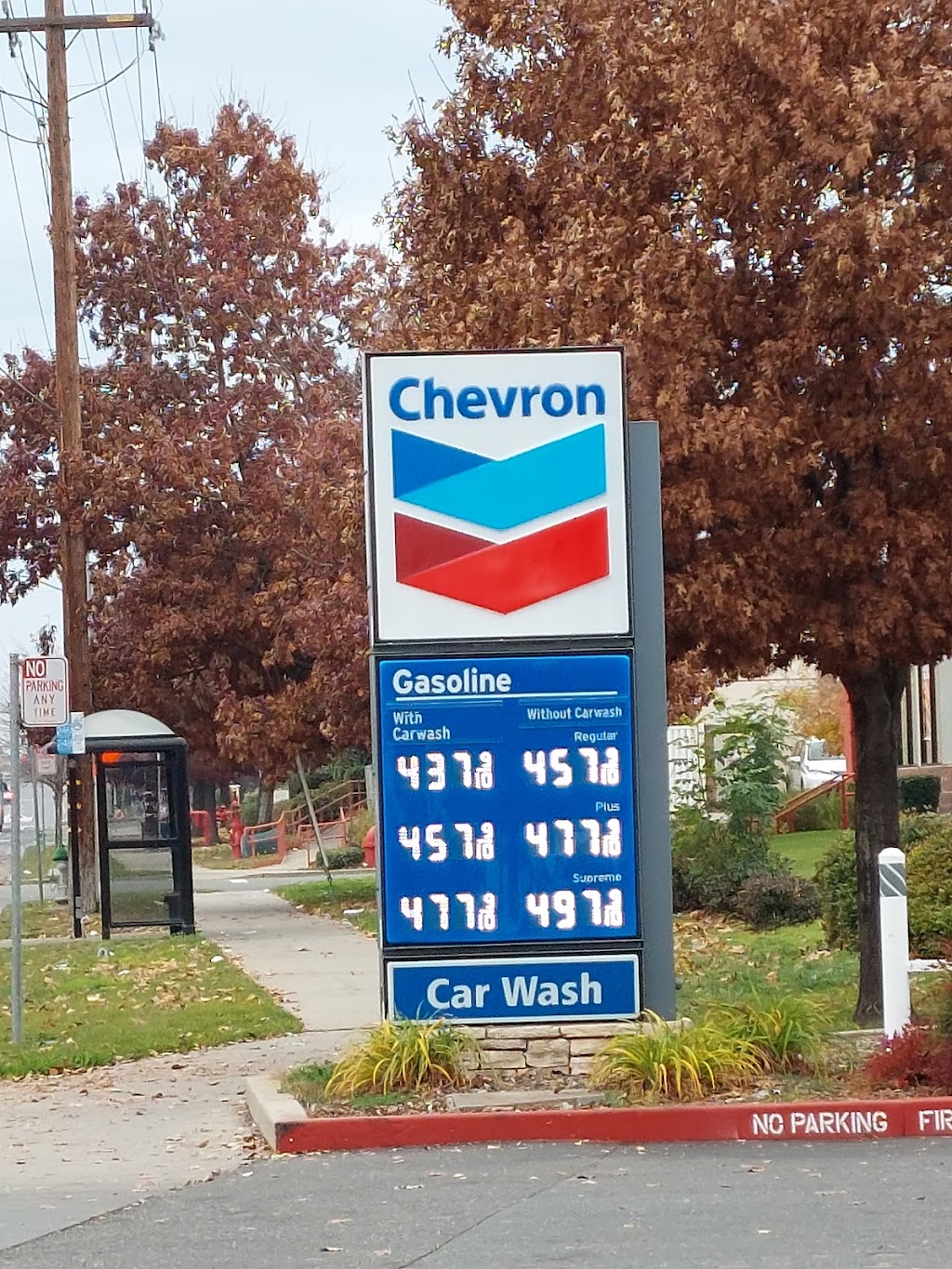 Chevron | 1481 Meadowview Rd, Sacramento, CA 95832, USA | Phone: (916) 429-6808