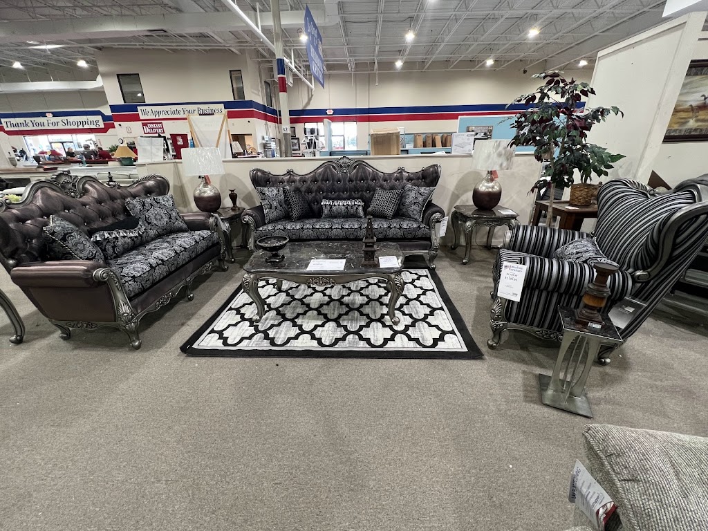 American Furniture Warehouse | 3900 W Gate City Blvd, Greensboro, NC 27407, USA | Phone: (336) 315-5970