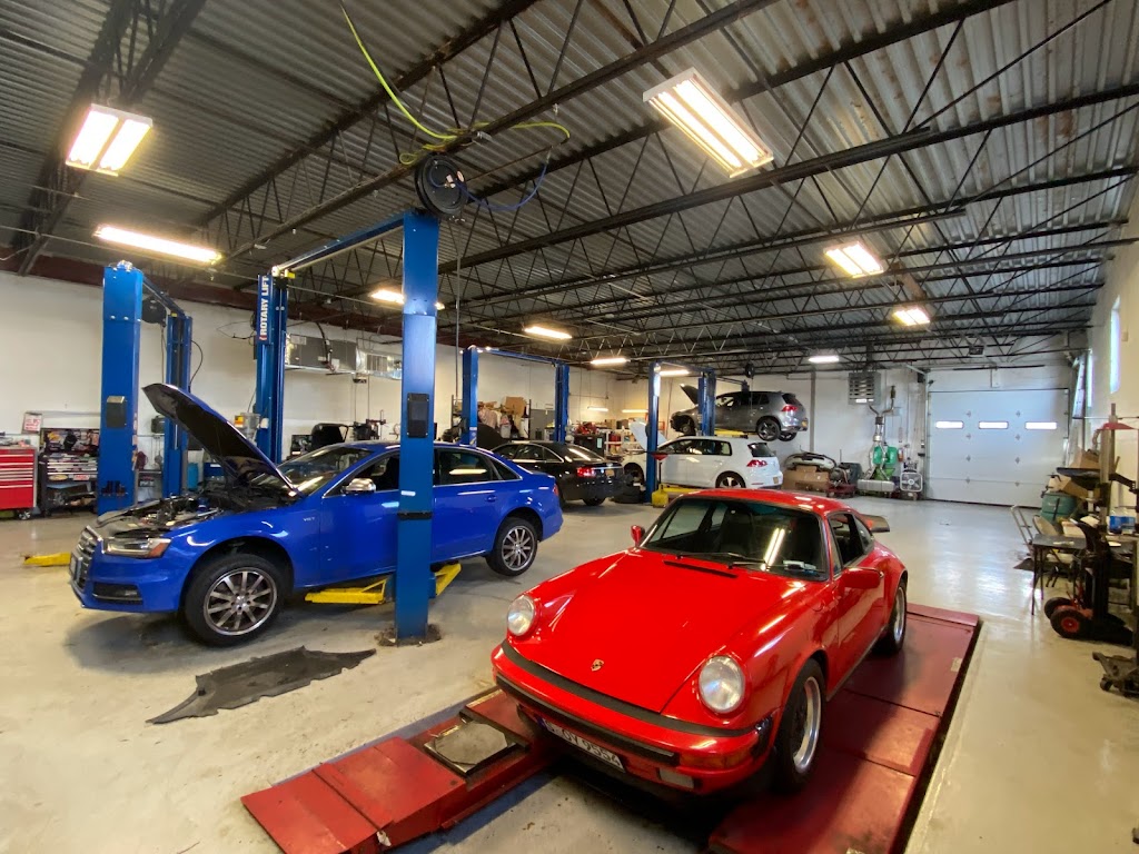 Elite Motorsports | 21 W Sunrise Hwy, Lindenhurst, NY 11757, USA | Phone: (631) 775-6634