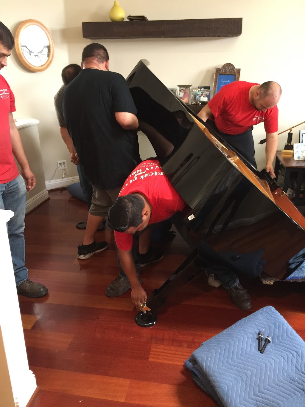 Pacos Piano Movers | 10741 Lakewood Blvd, Downey, CA 90241, USA | Phone: (562) 861-1905