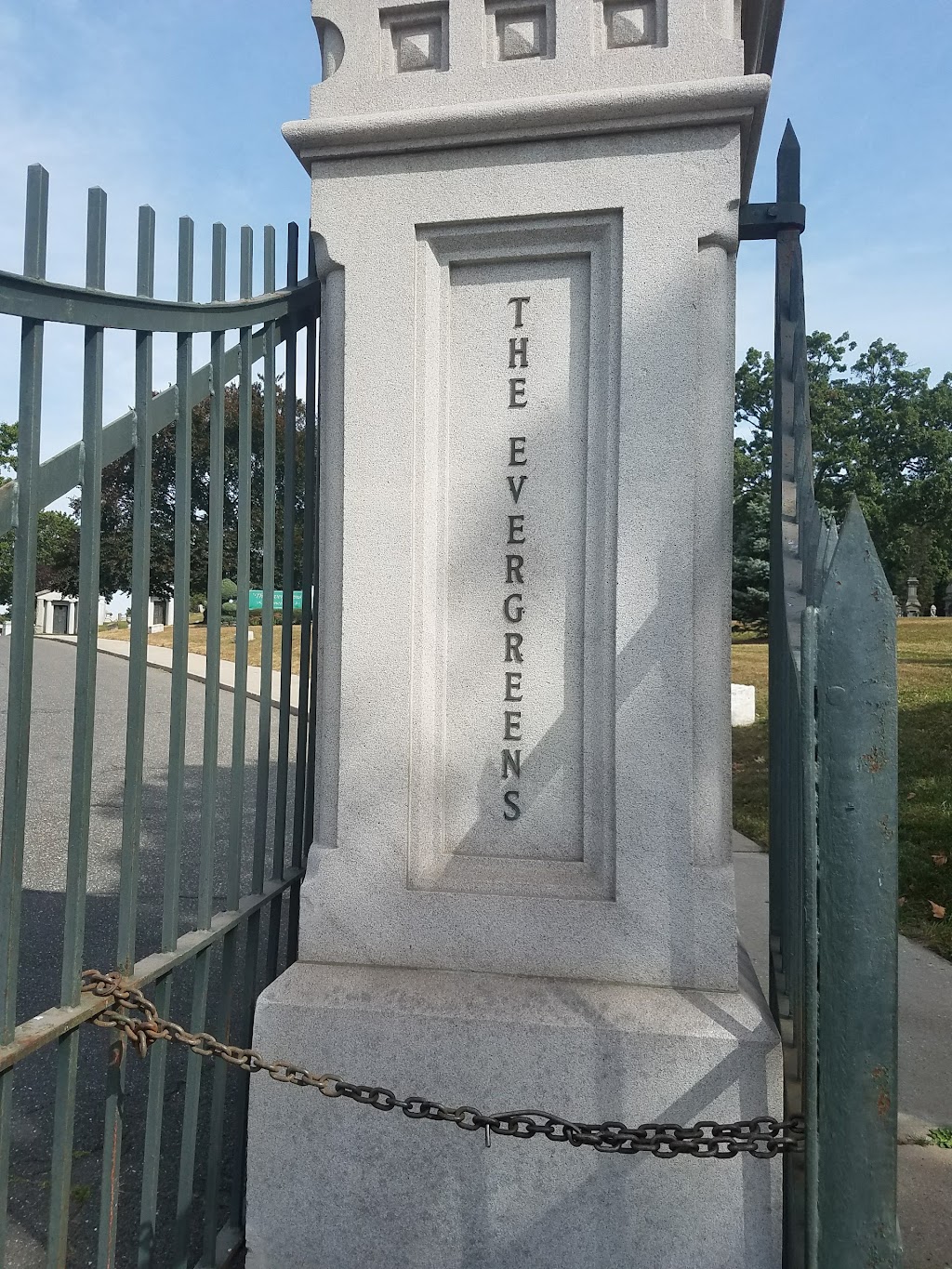 The Evergreens Cemetery | 1629 Bushwick Ave, Brooklyn, NY 11207, USA | Phone: (718) 455-5300