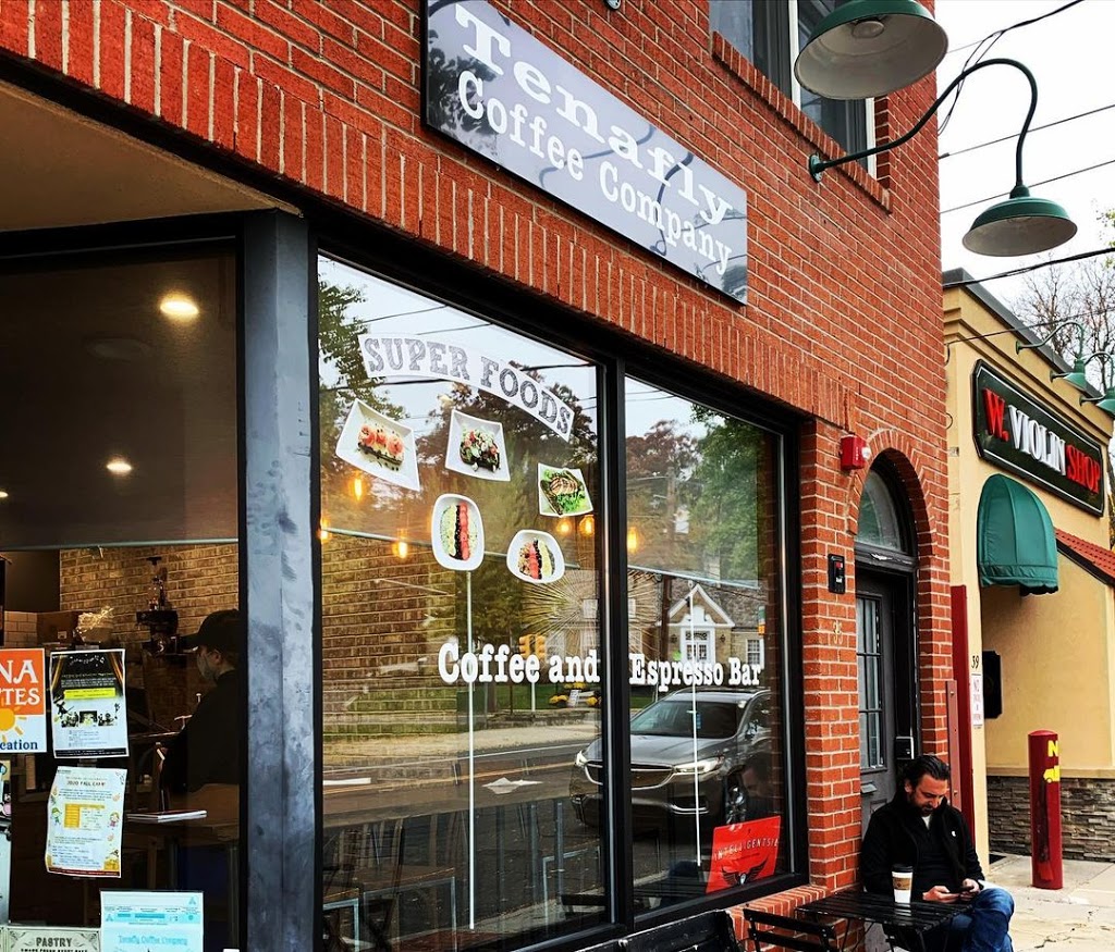 Tenafly Coffee Company | 35 Highwood Ave, Tenafly, NJ 07670, USA | Phone: (201) 569-1461