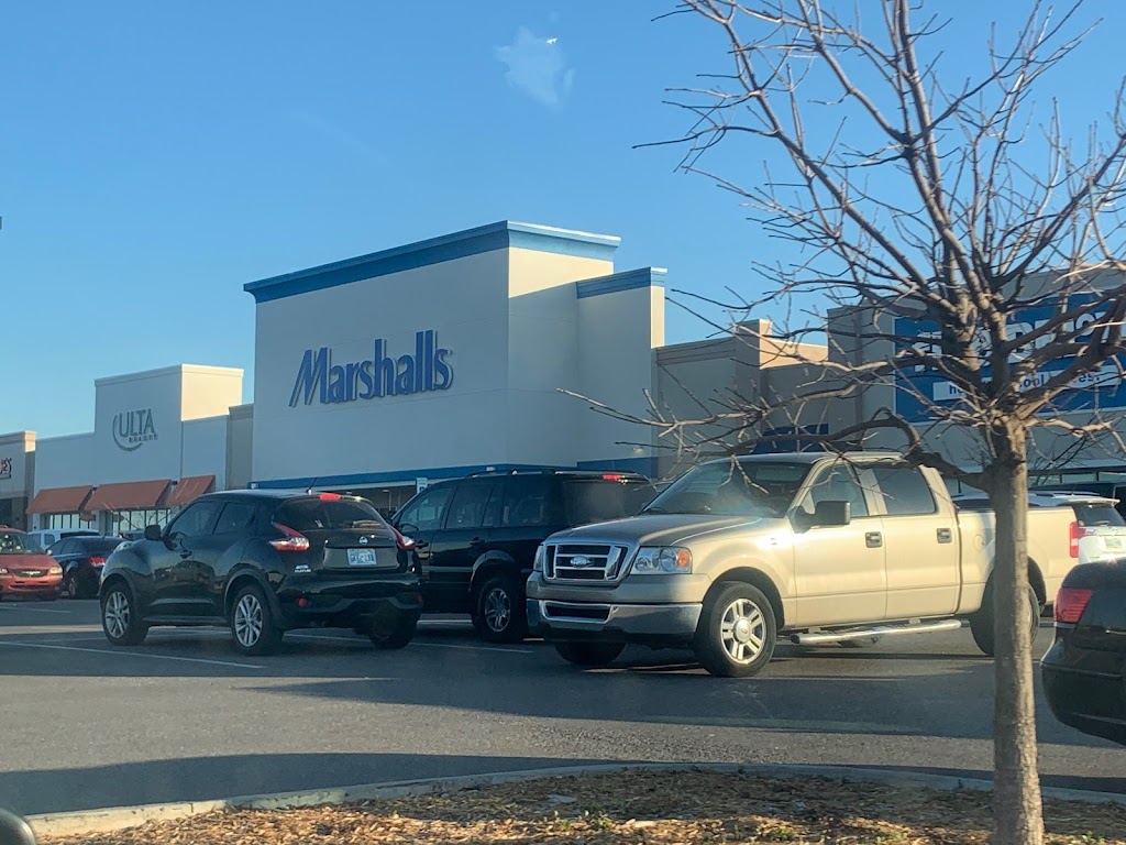 Marshalls | 12444 NW 10th St, Oklahoma City, OK 73099, USA | Phone: (405) 324-2218