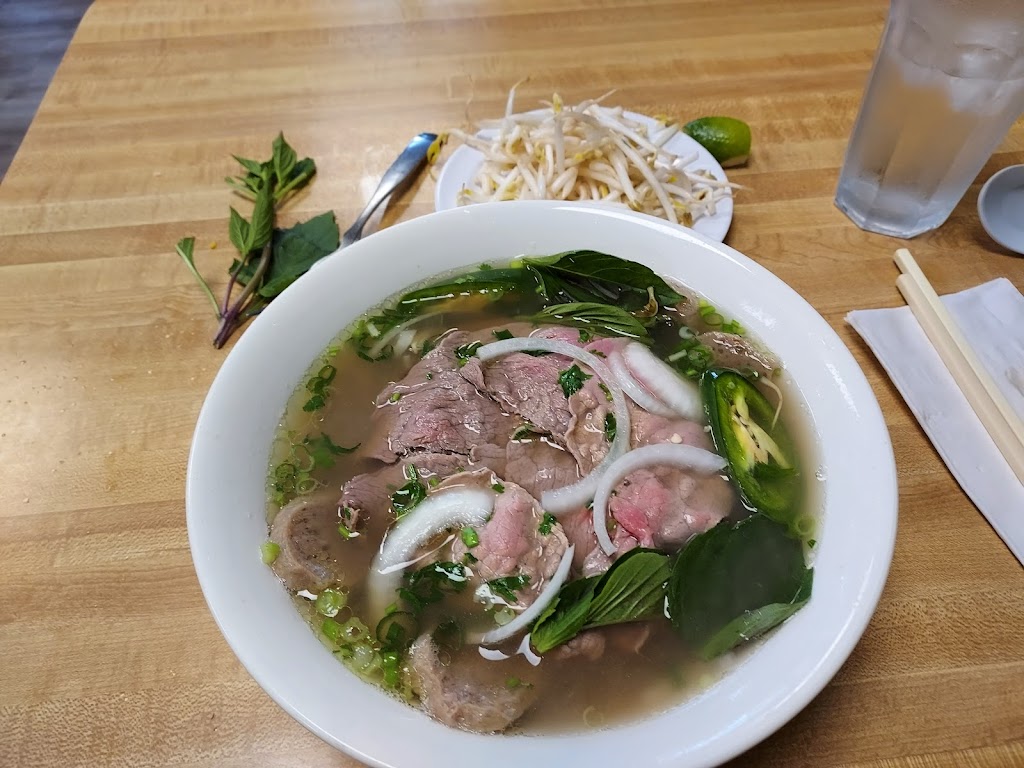 Pho Cali | 5952 Seneca St, Elma, NY 14059, USA | Phone: (716) 675-8900