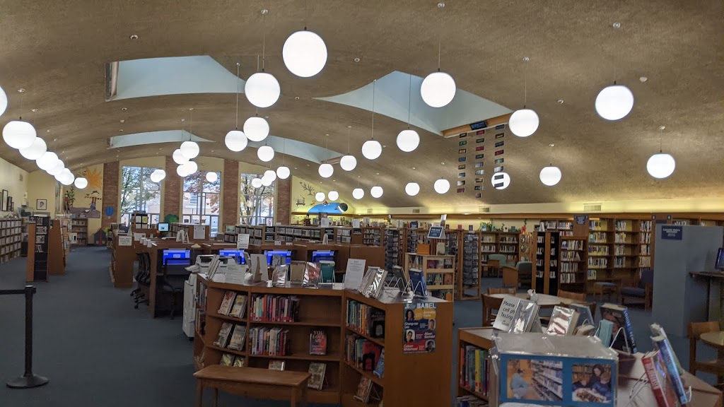 Lancaster Public Library | 5466 Broadway, Lancaster, NY 14086, USA | Phone: (716) 683-1120