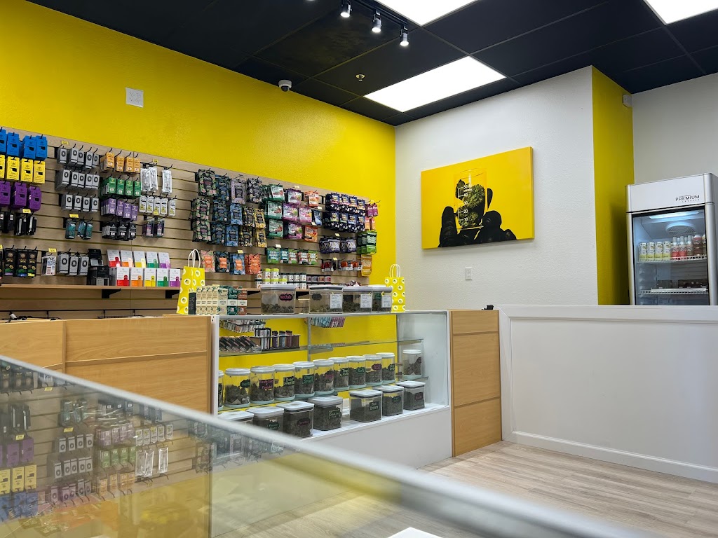 Lemon Cannabis - Jenks Medical Marijuana Dispensary | 329 S Elm St, Jenks, OK 74037, USA | Phone: (918) 995-2469