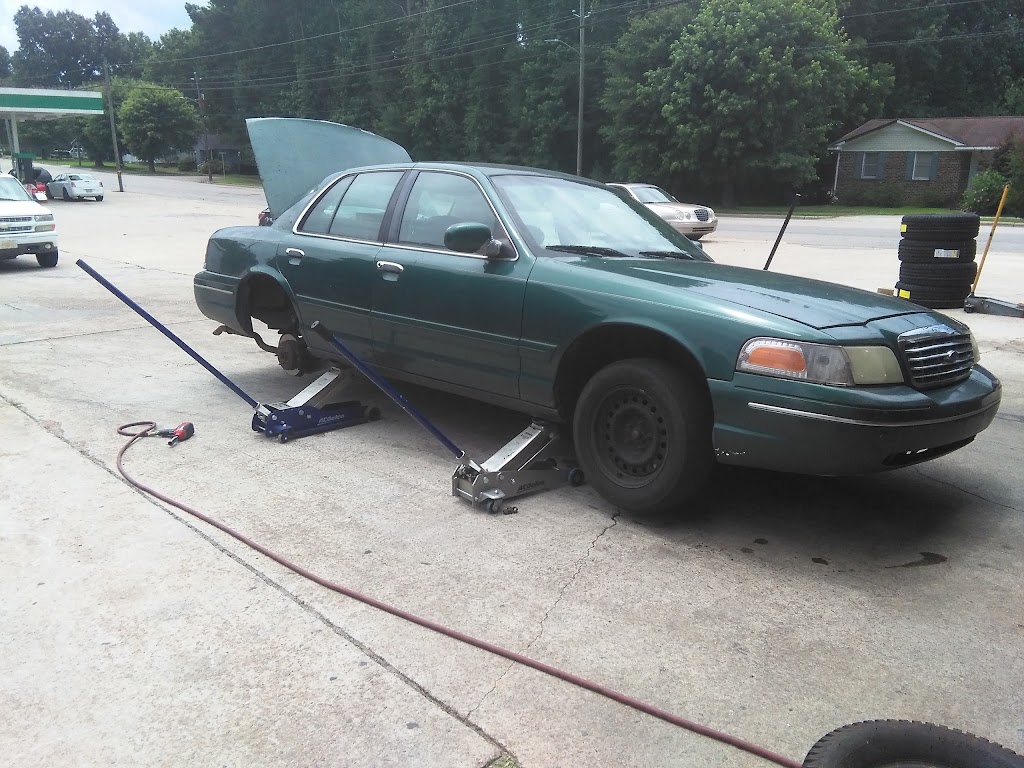 Jr Tire and Service LLC | 209 S Arendell Ave, Zebulon, NC 27597, USA | Phone: (919) 269-9509
