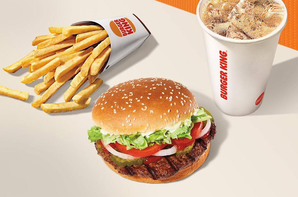 Burger King | 545 W North Ave, Lombard, IL 60148, USA | Phone: (630) 629-7974