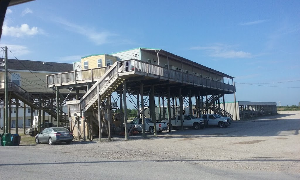 Sweetwater Guide Service & Marina | 6205 Delacroix Hwy, St Bernard, LA 70085, USA | Phone: (504) 342-2368