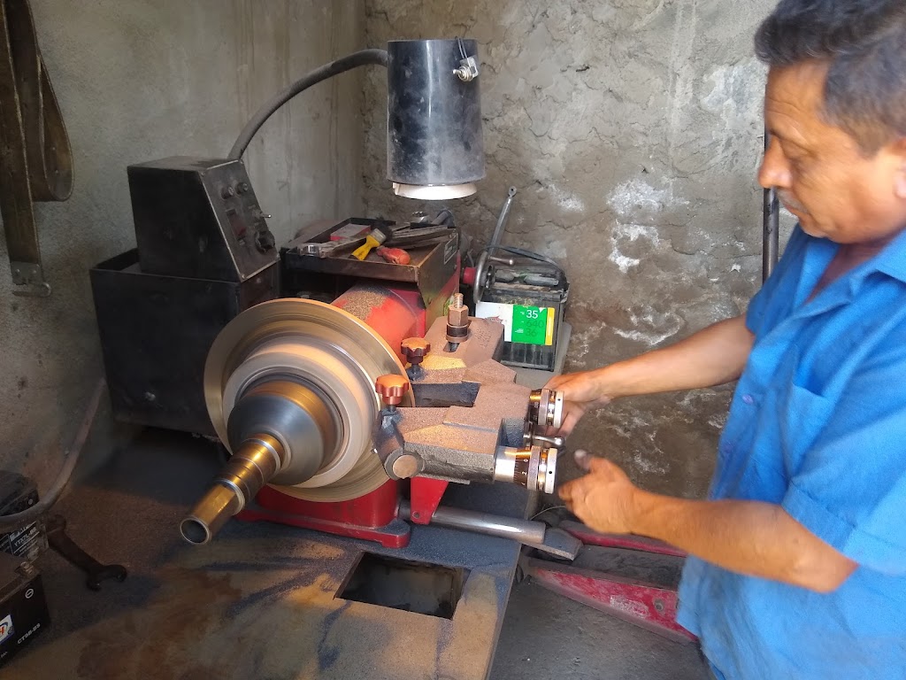 REFACCIONARIA ELITE | Paseo Lomas de tijuana, De La Piedra 7658a, Col Lomas del Valle, 22333 Tijuana, B.C., Mexico | Phone: 664 519 5590