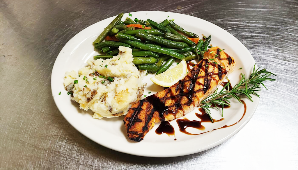 Restaurant X | 408 S Main St, Davidson, NC 28036, USA | Phone: (704) 892-9369