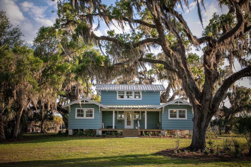 Triangle Ranch, LLC | 30303 Clay Gully Rd, Myakka City, FL 34251, USA | Phone: (941) 730-3357