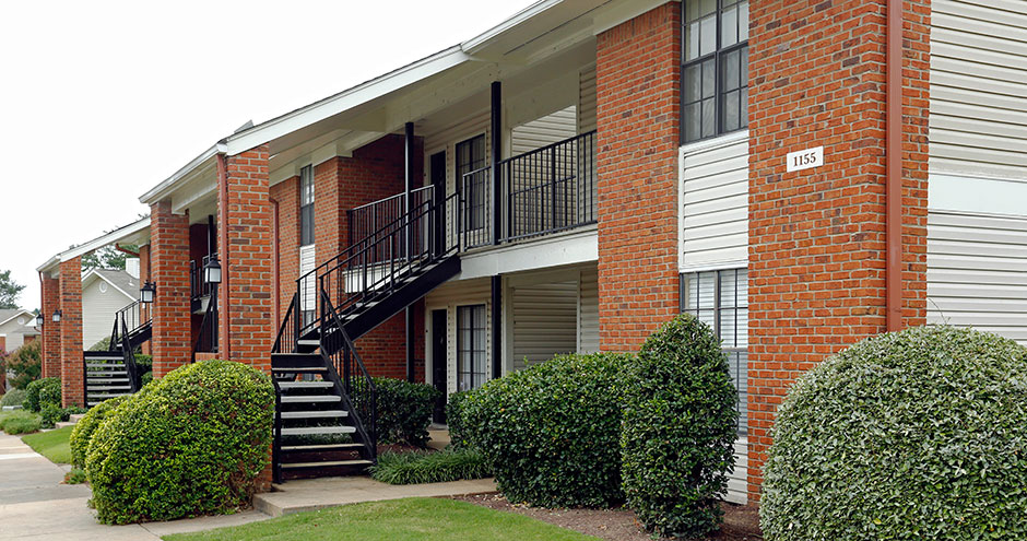 Cordova Creek Apartments | 7965 Humphreys Hill Dr, Cordova, TN 38016, USA | Phone: (901) 676-6070