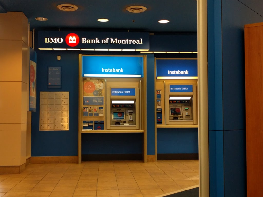 BMO Bank of Montreal | 3100 Howard Ave, Windsor, ON N8X 3Y8, Canada | Phone: (519) 973-3360