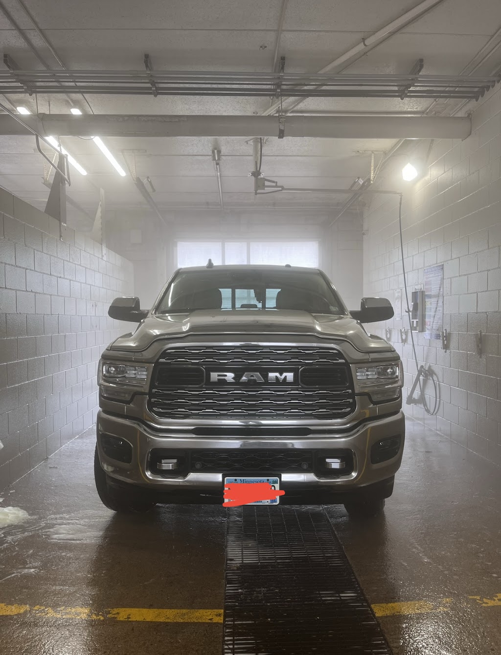 Chaska Car Wash | 2800 Chaska Blvd, Chaska, MN 55318, USA | Phone: (952) 240-3853