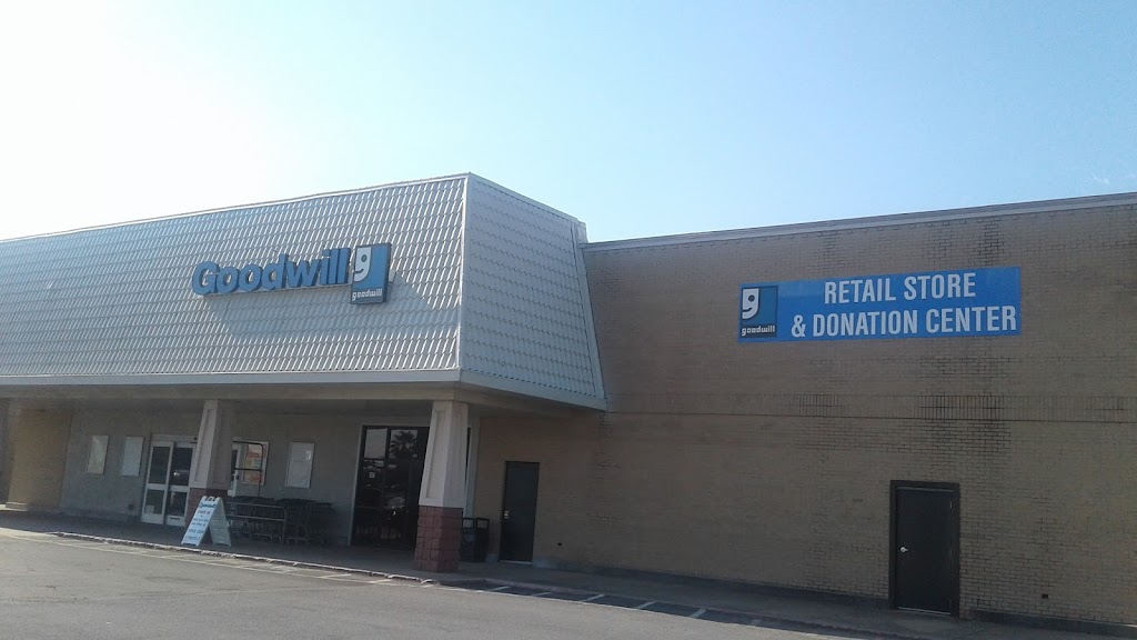 Goodwill Waveland Retail Store & Donation Center in 318 US90 Suite B