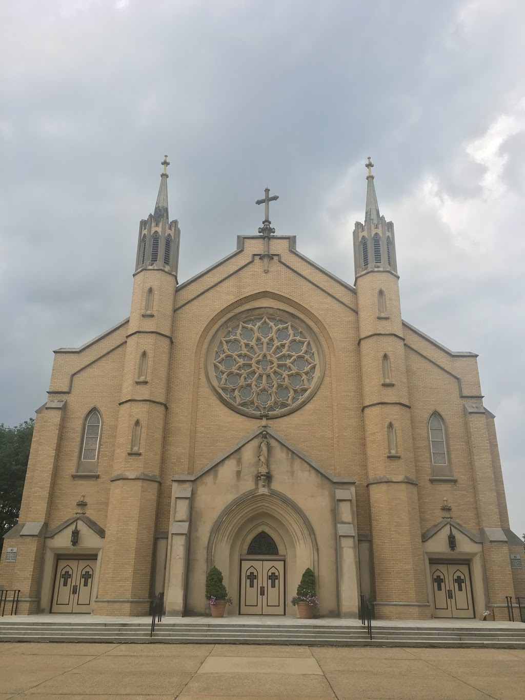 Church of the Sacred Heart - church  | Photo 1 of 10 | Address: 149 S Plainfield Ave, South Plainfield, NJ 07080, USA | Phone: (908) 756-0633