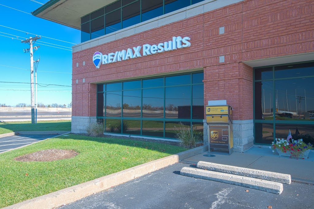 RE/MAX RESULTS | Chesterfield Office | 16647 Chesterfield Grove Rd Suite 110, Chesterfield, MO 63005, USA | Phone: (636) 812-4400