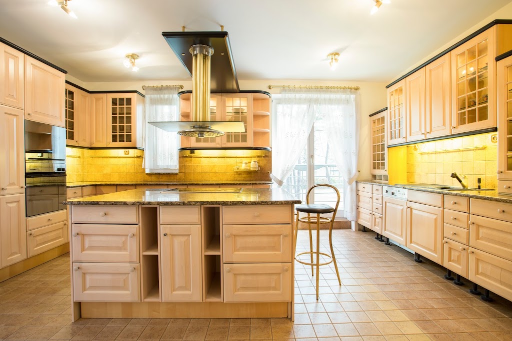 Kitchen Refacing Designers | 6235 Rowan Rd, New Port Richey, FL 34653, USA | Phone: (727) 809-3988