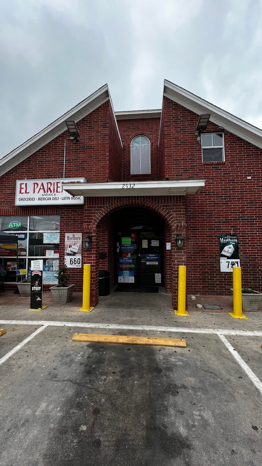 El Pariente | 2532 Louise St, Denton, TX 76201, USA | Phone: (940) 380-1208