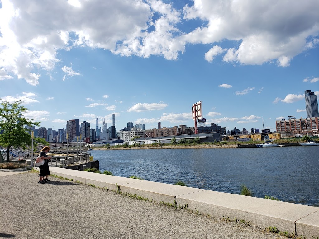 Newtown Creek Nature Walk | 329 Greenpoint Ave, Brooklyn, NY 11222, USA | Phone: (212) 504-4115