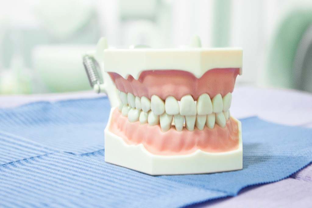 Emergency Dentistry | 9409 Culberson St, Dallas, TX 75227, USA | Phone: (214) 429-4686