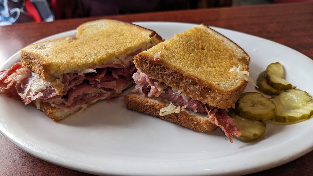 Waterford Coney Island | 4882 Hatchery Rd, Waterford Township, MI 48329, USA | Phone: (248) 673-9000