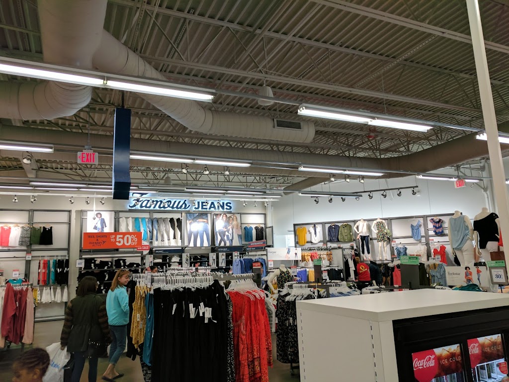 Old Navy Outlet | 400 S Wilson Rd SPACE 180, Sunbury, OH 43074, USA | Phone: (740) 965-4274