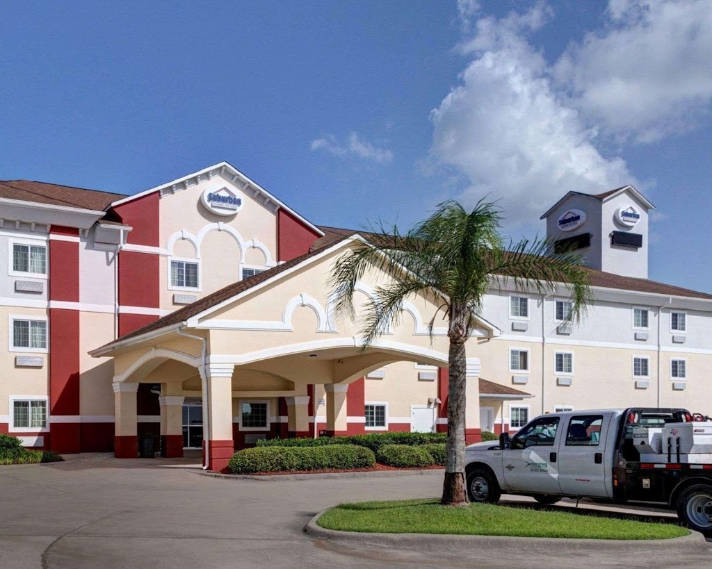 Suburban Extended Stay | 111 Jean St, Laplace, LA 70068, USA | Phone: (985) 651-1799