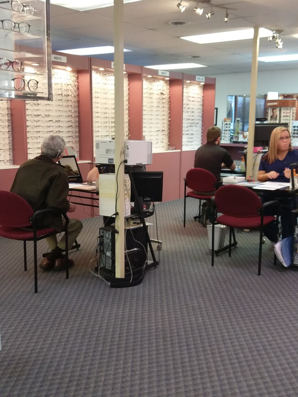 Rose Optical | 3300 Godfrey Rd, Godfrey, IL 62035, USA | Phone: (618) 466-8787