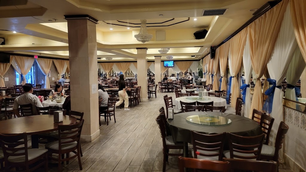Hak Heang Restaurant | 2041 E Anaheim St, Long Beach, CA 90804, USA | Phone: (562) 434-0296