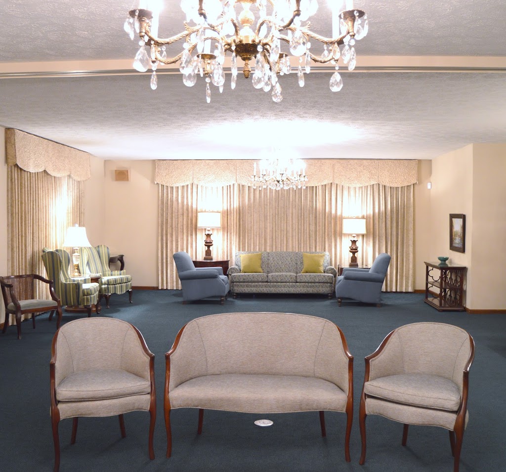 Mills Funeral Home | 405 E Main St, Centerville, IN 47330, USA | Phone: (765) 855-5342