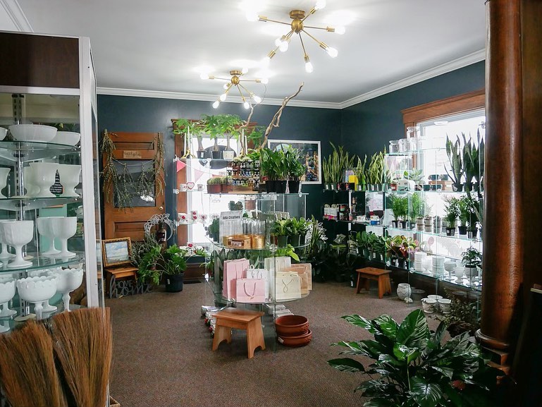 Art Lan Florist - A Lepley and Co. Company | 13113 Cleveland Ave NW, Uniontown, OH 44685, USA | Phone: (330) 808-8490