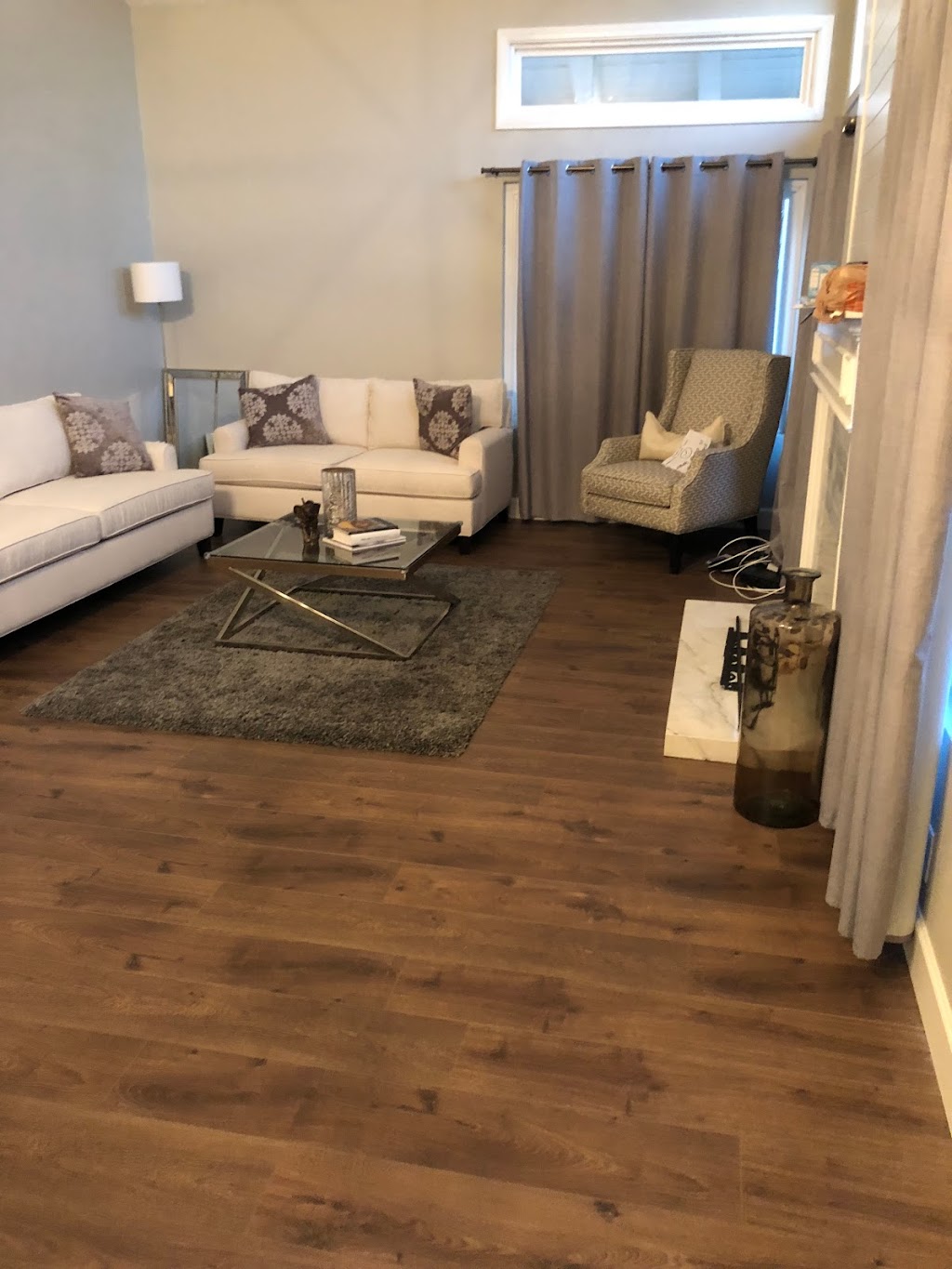 Specialist N Flooring | 3949 E Guasti Rd C, Ontario, CA 91761, USA | Phone: (909) 930-0444
