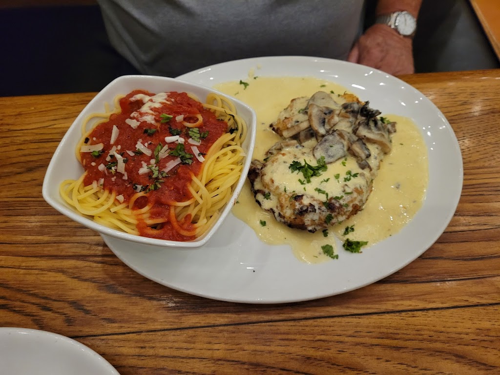 Papa Joes Italian Restaurant | 6244 Spring Lake Hwy, Brooksville, FL 34601, USA | Phone: (352) 799-3904