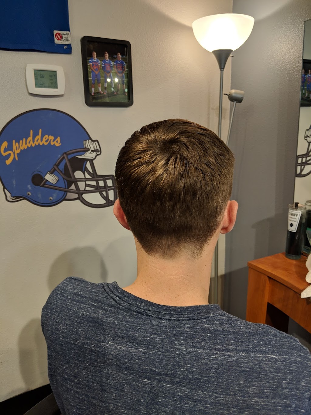 Coachs Cuts | 214 Pioneer St, Ridgefield, WA 98642, USA | Phone: (360) 887-2176