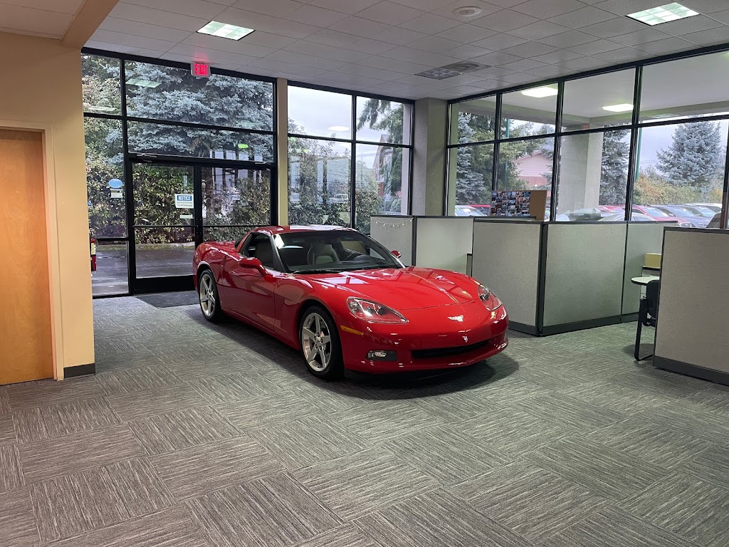 Royal Moore Pre-Owned | 2350 SE 44th Ave, Hillsboro, OR 97123, USA | Phone: (503) 648-0624