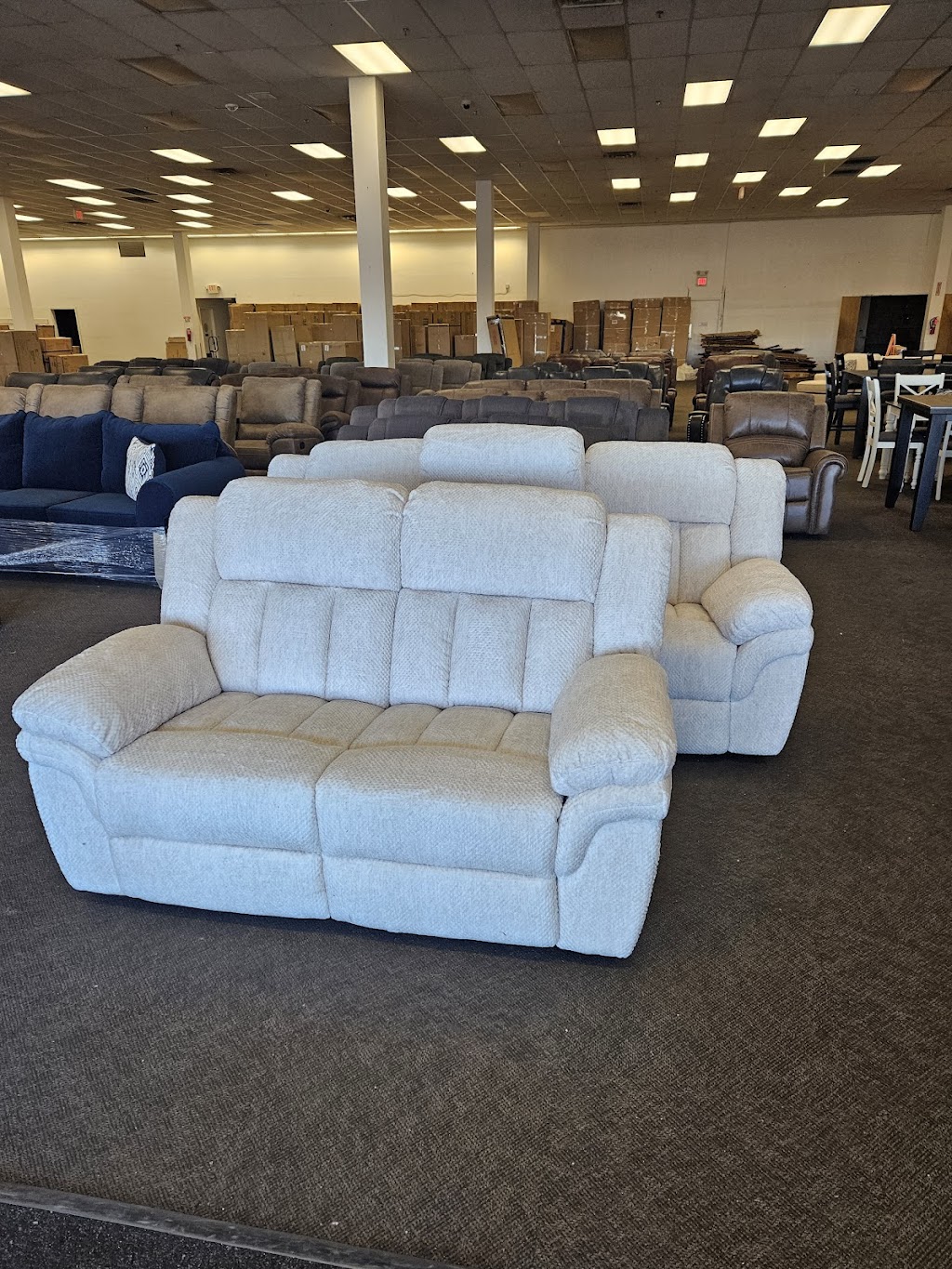 DC Furniture Company | 12550 Amargosa Rd A, Victorville, CA 92392, USA | Phone: (760) 951-3340