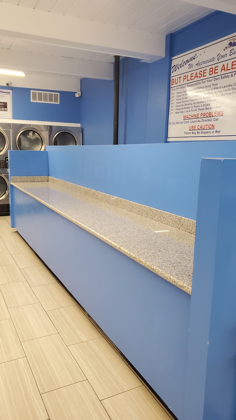 Advantage Laundry - Castro Valley | 22279 Redwood Rd, Castro Valley, CA 94546, USA | Phone: (510) 363-9481