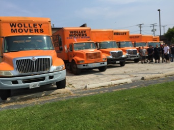 Wolley Movers | 2110 Pfingsten Rd, Northbrook, IL 60062, USA | Phone: (773) 761-8330
