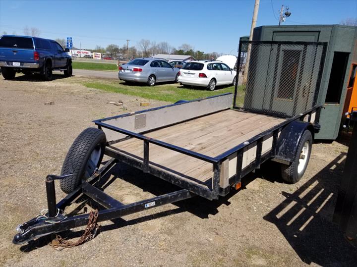 B & L Custom Trailers | 31835 124th St, Princeton, MN 55371, USA | Phone: (763) 631-9226