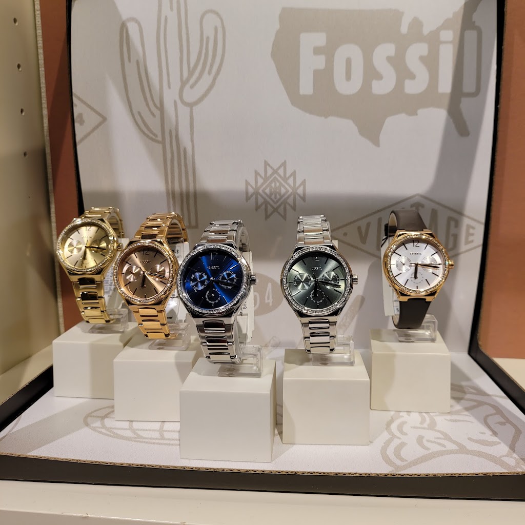 Fossil Outlet | 18521 Outlet Blvd #725, Chesterfield, MO 63005, USA | Phone: (636) 778-1525